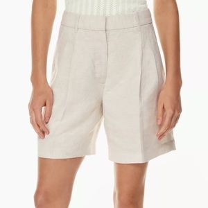 NWT Aritzia color natural ecru The Effortless Short™ Linen 7" 6914